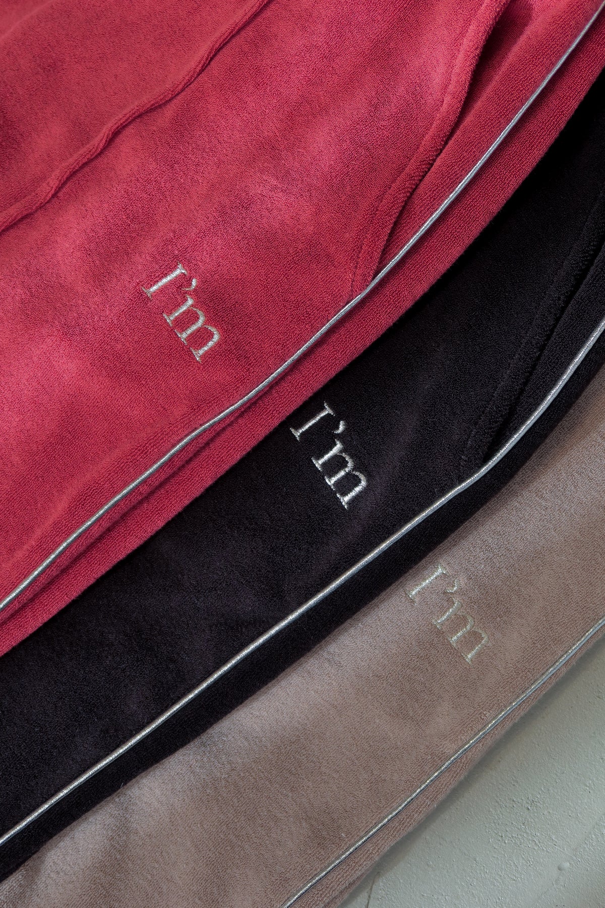 I'M LOGO PILE SIDE LINE PANTS