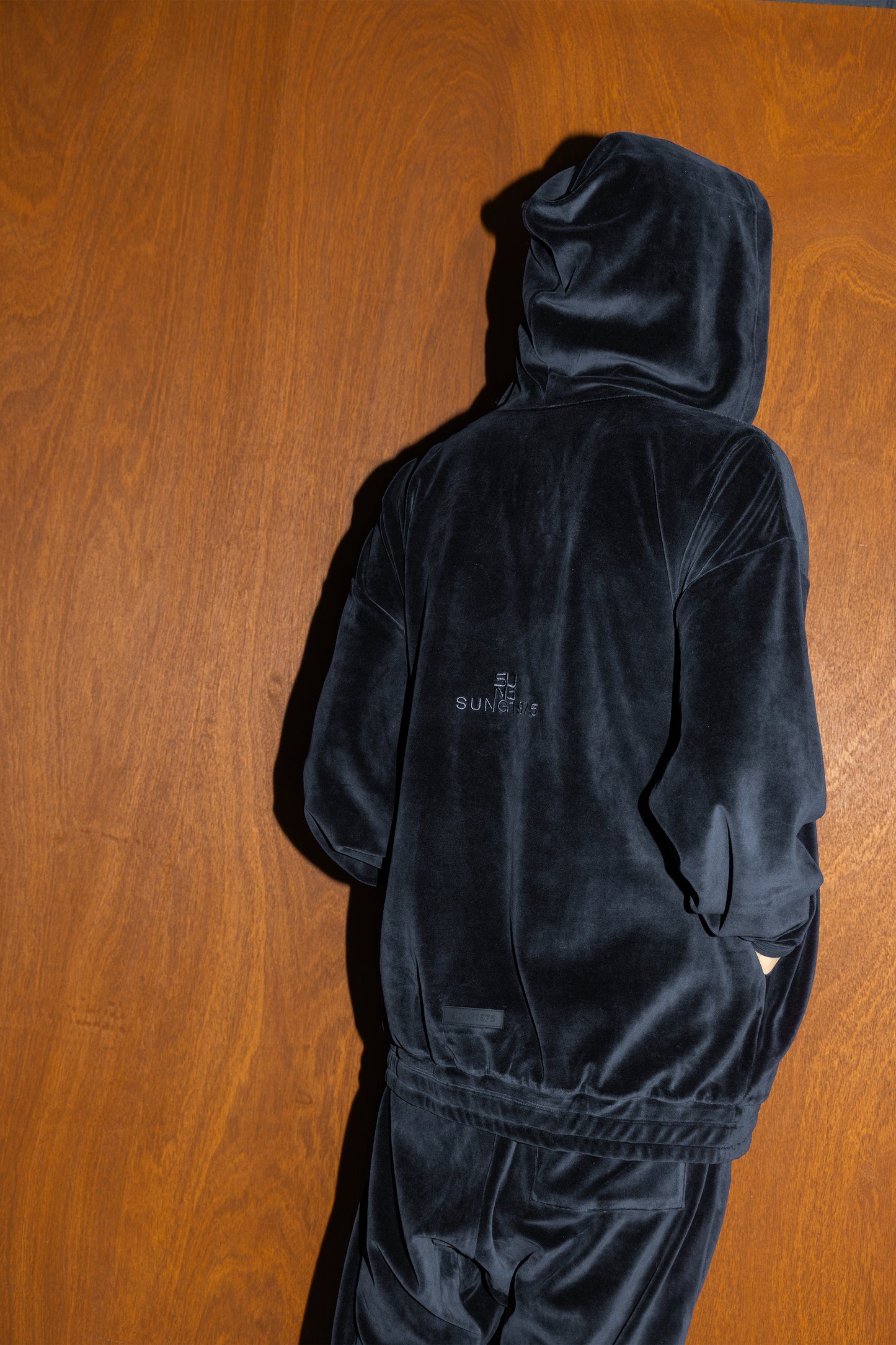 TERRY NOTCHED HOODIE