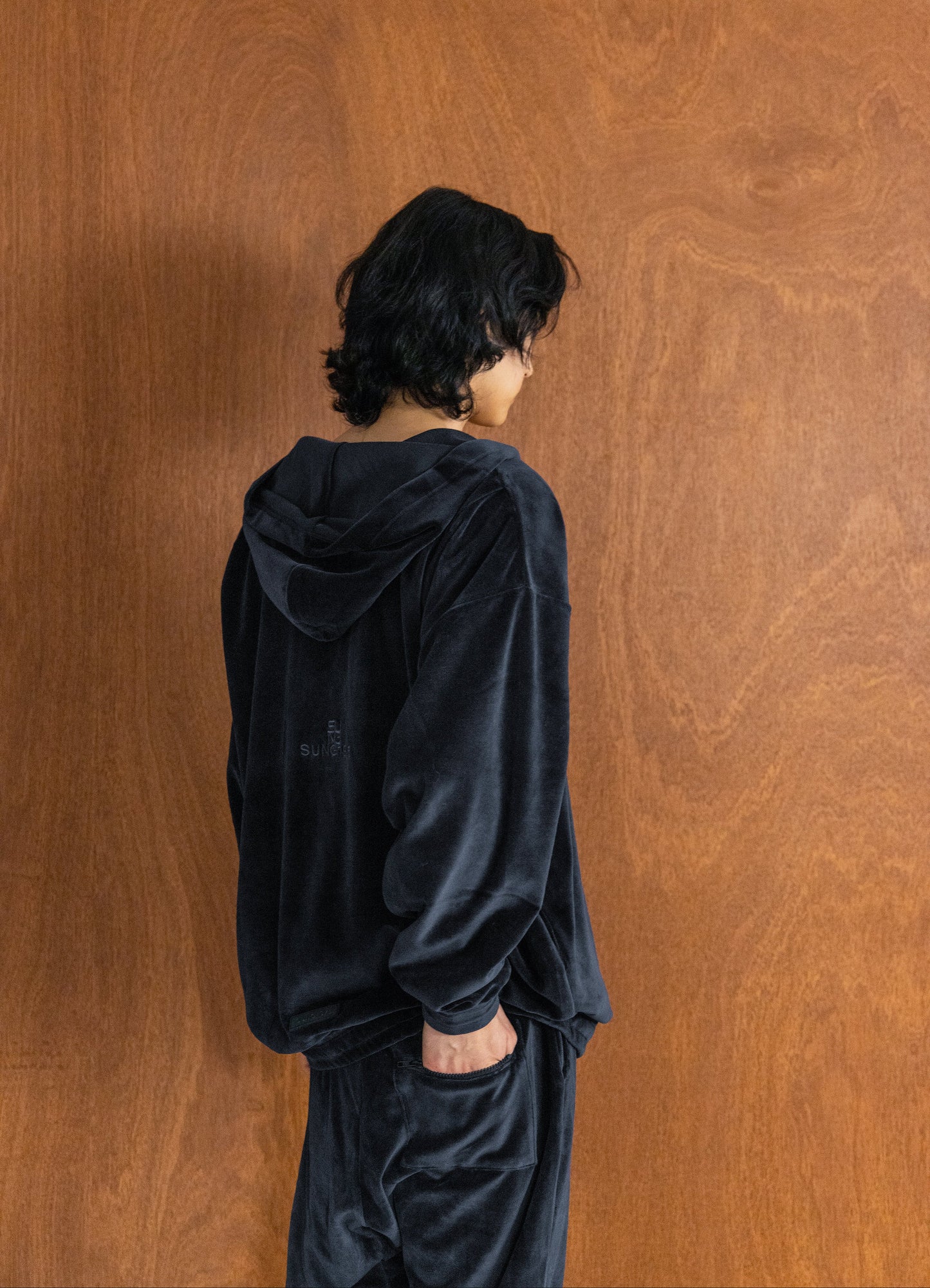 TERRY NOTCHED HOODIE