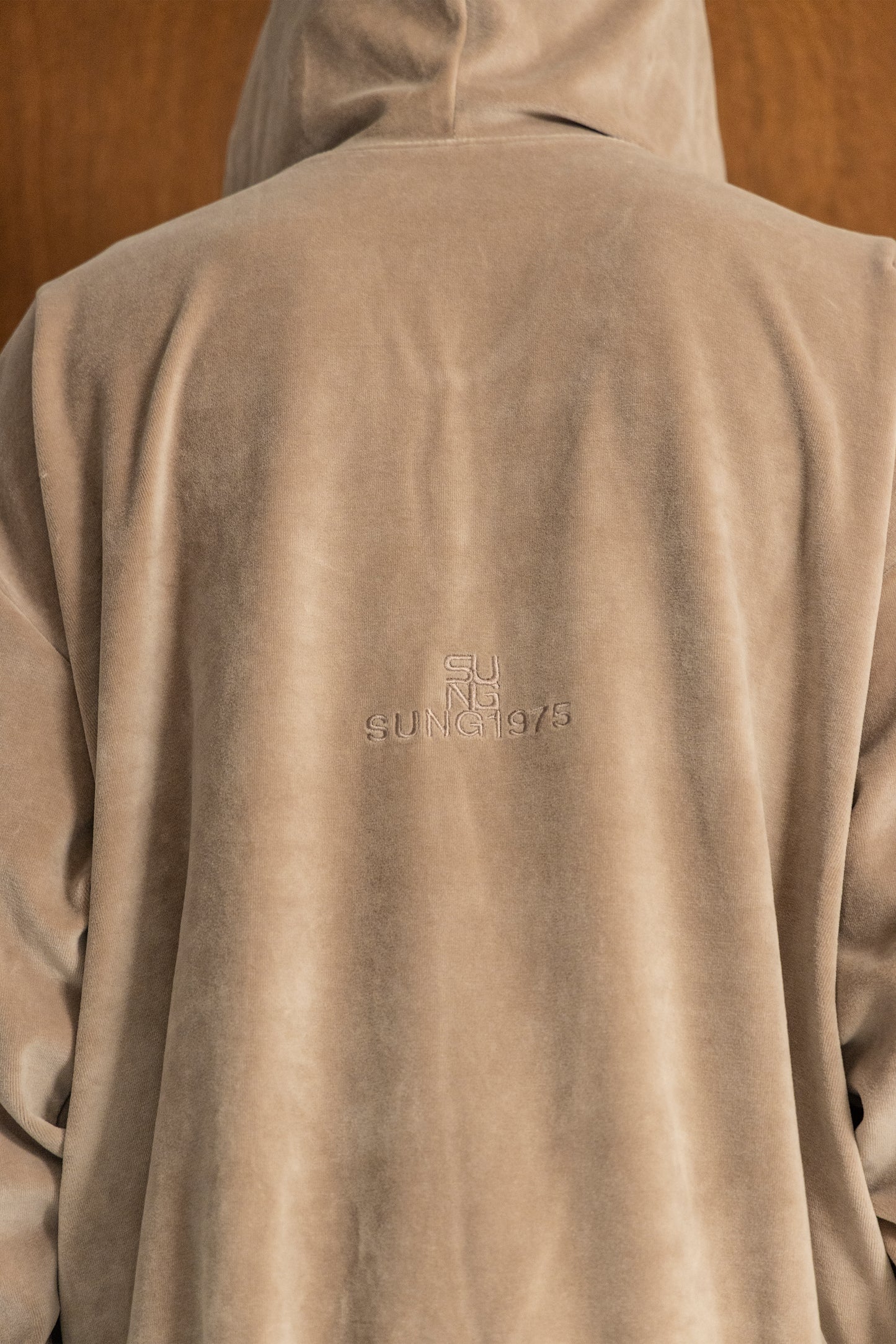 TERRY NOTCHED HOODIE