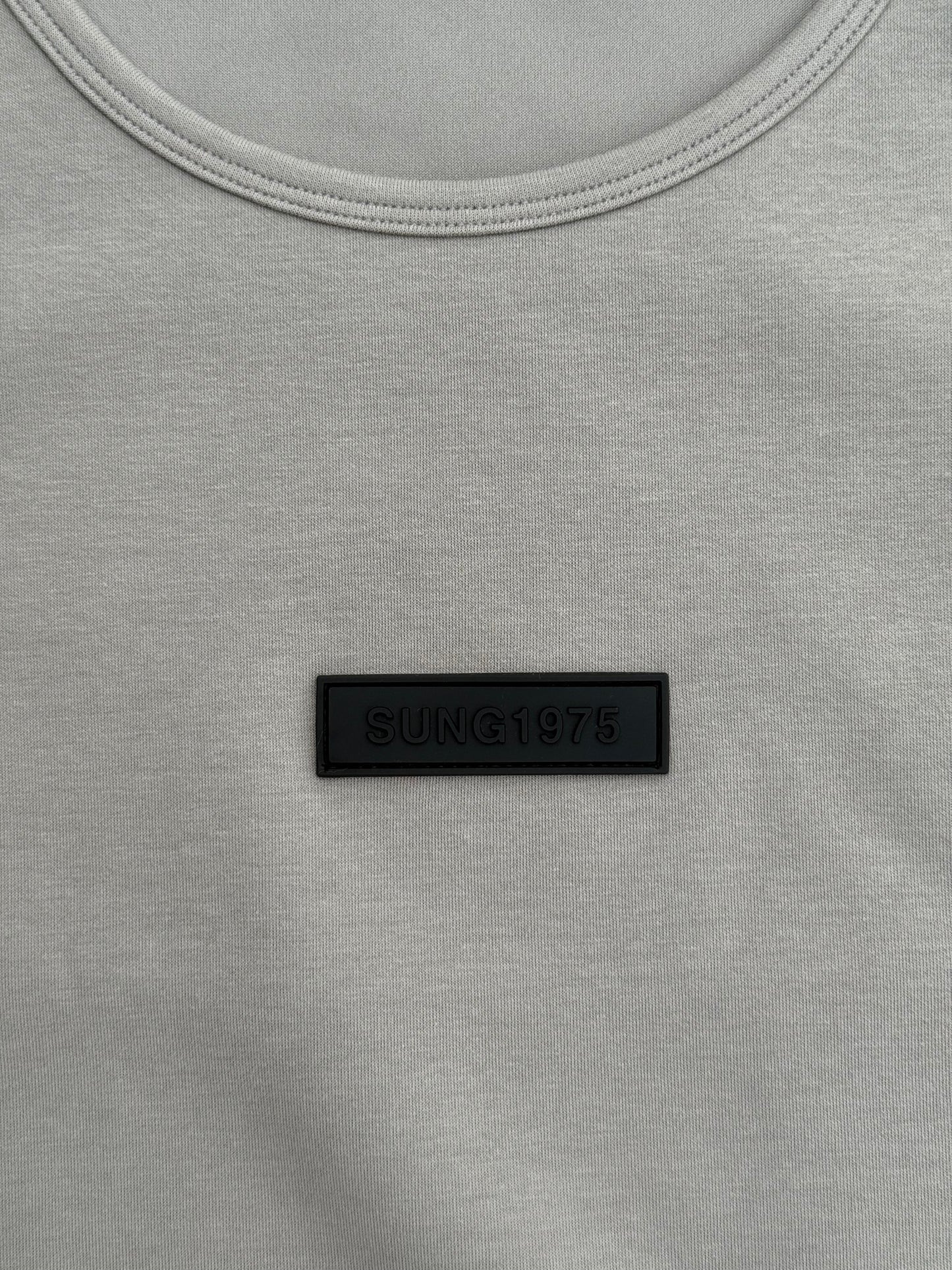 BACK SIGNATURE TANK